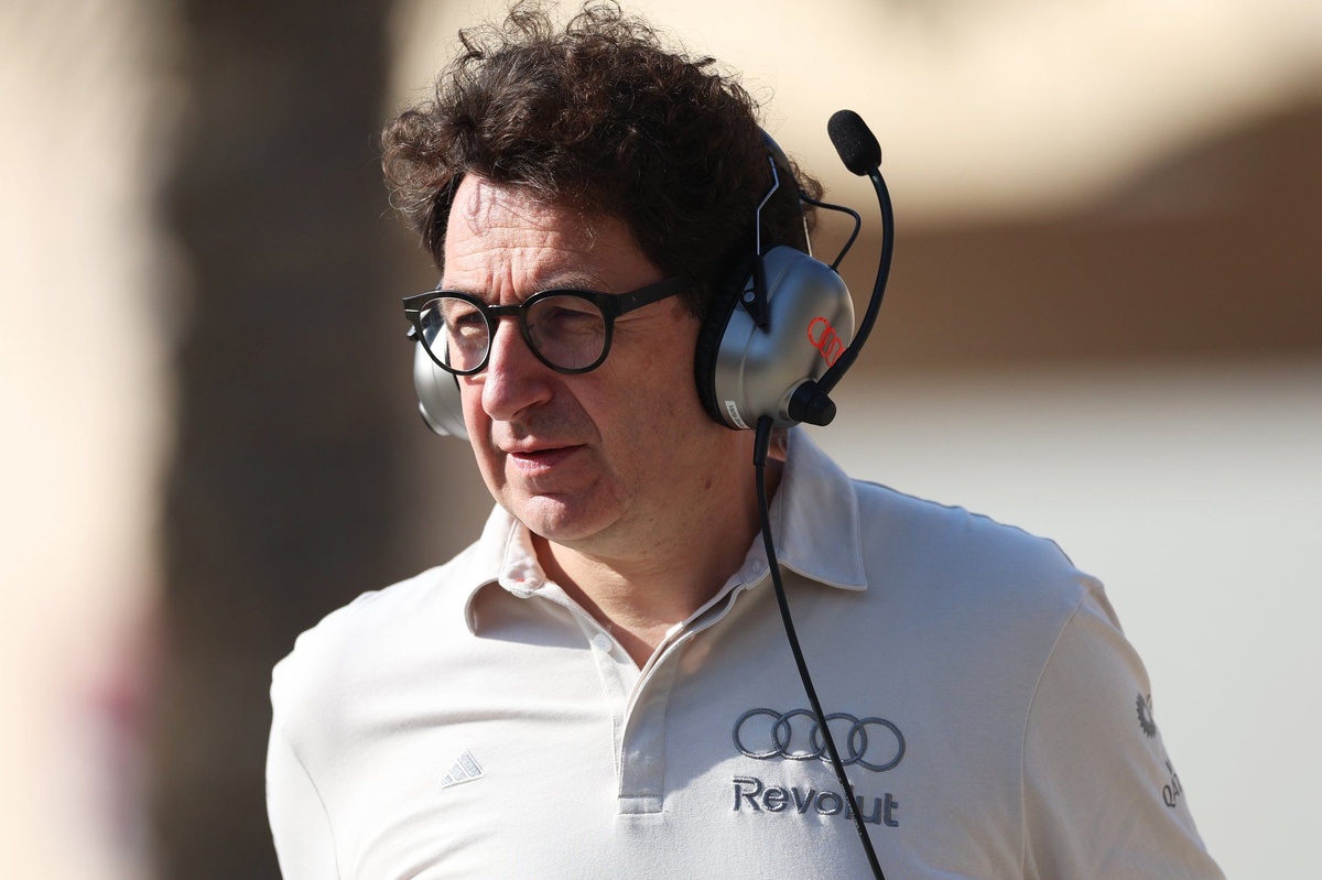 F1: Binotto fica "lisonjeado" com interesse na Audi, mas esfria rumores sobre Sainz