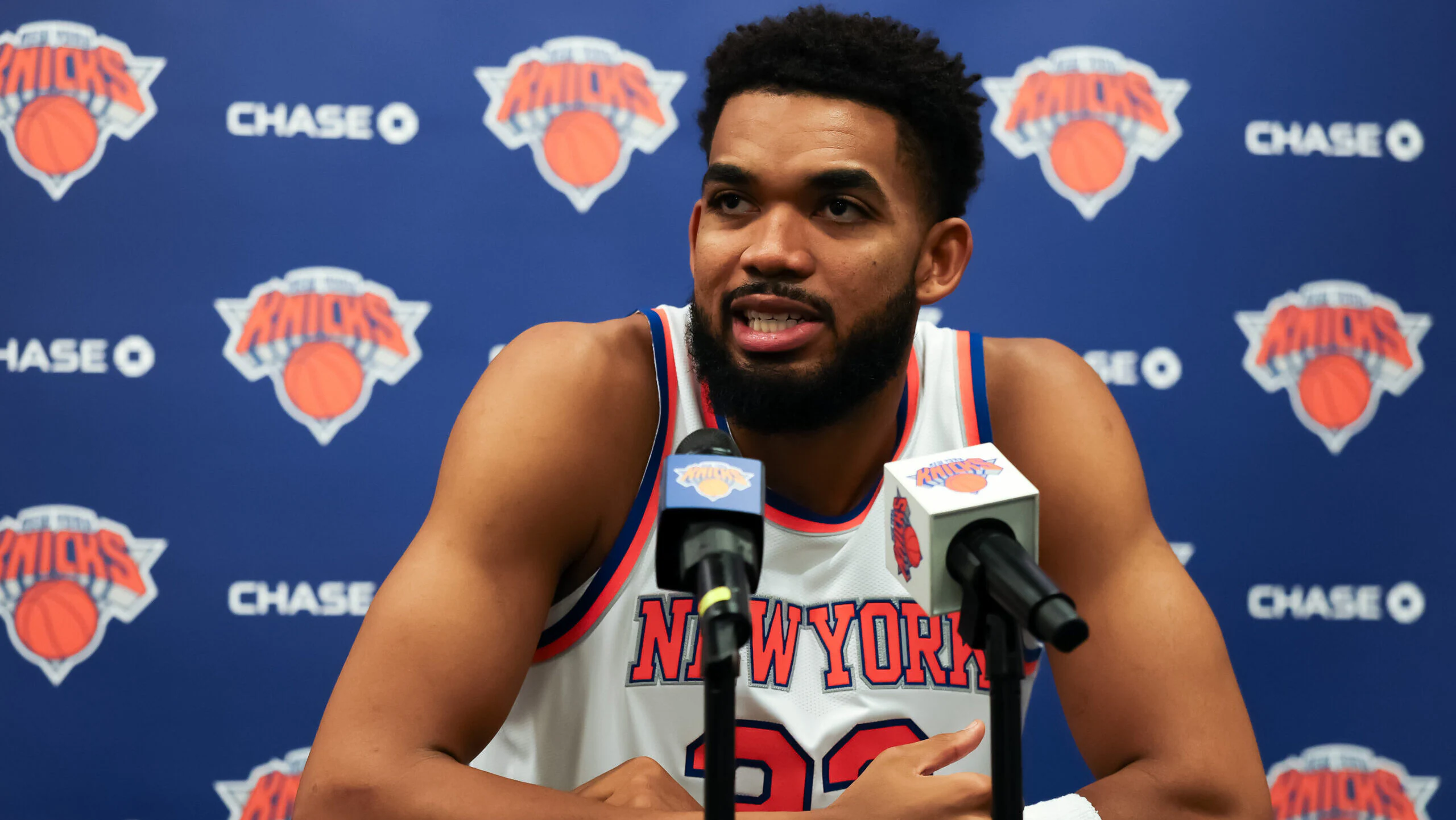 Knicks begin title defense at Media Day