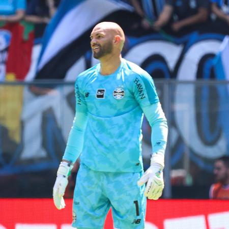 Weverton se declara ao Palmeiras após brilhar pelo Grêmio: 'No meu coração'