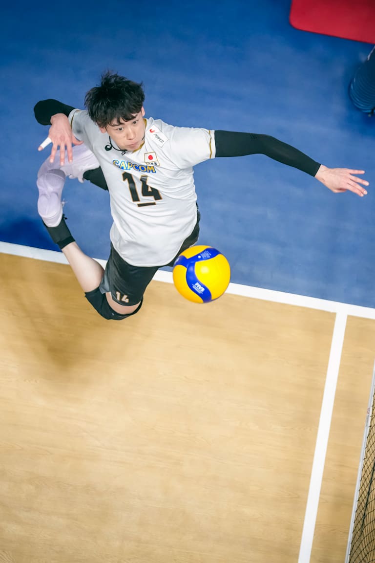 Japan and Iran on to continental final, book World Cup berths