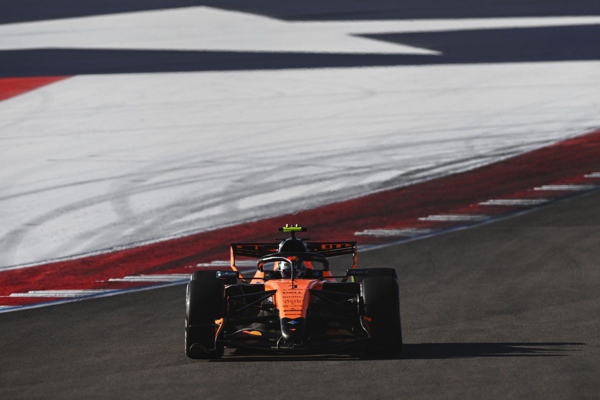 F1 - "Apenas um passo atrás": Entenda quais problemas McLaren tenta resolver com atualizações finais de 2026