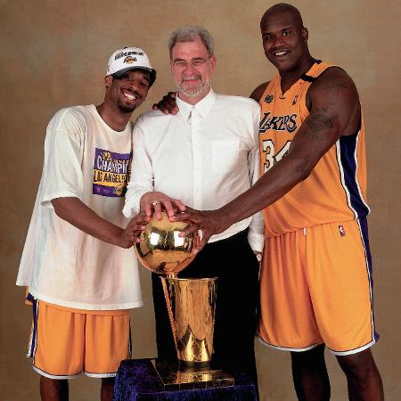 Lakers anunciam estátua de Phil Jackson para 2027 em Los Angeles