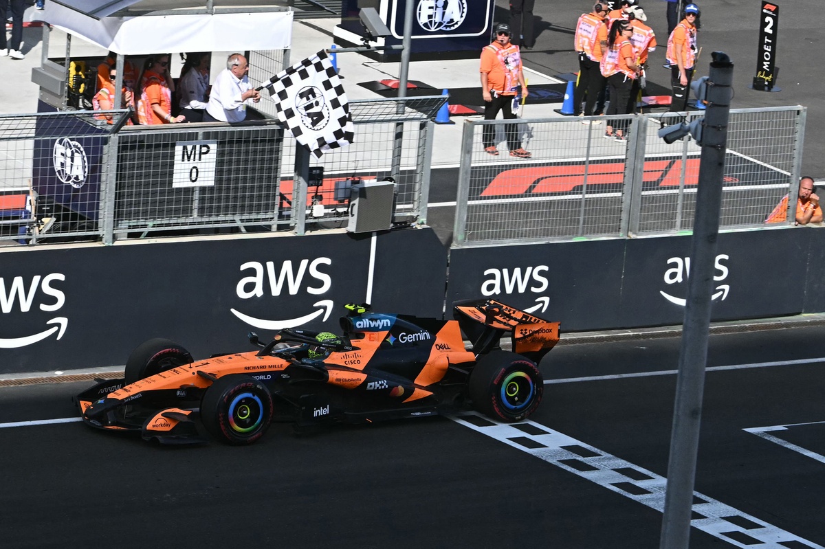 F1: Apesar de surpresa com atualizações "consideráveis" da McLaren, Mercedes "já esperava" aproximação de rivais